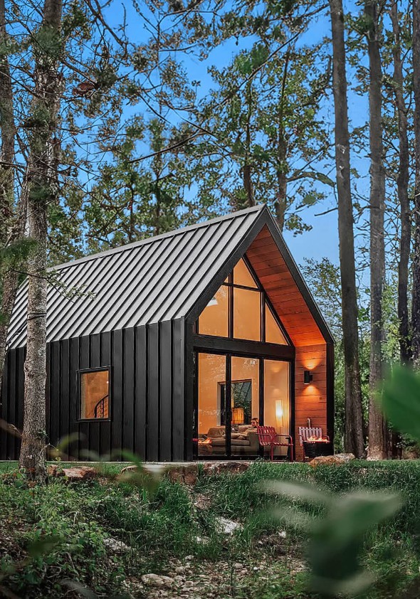 Luxury cabin rental on Lake Superior in northern Minnesota