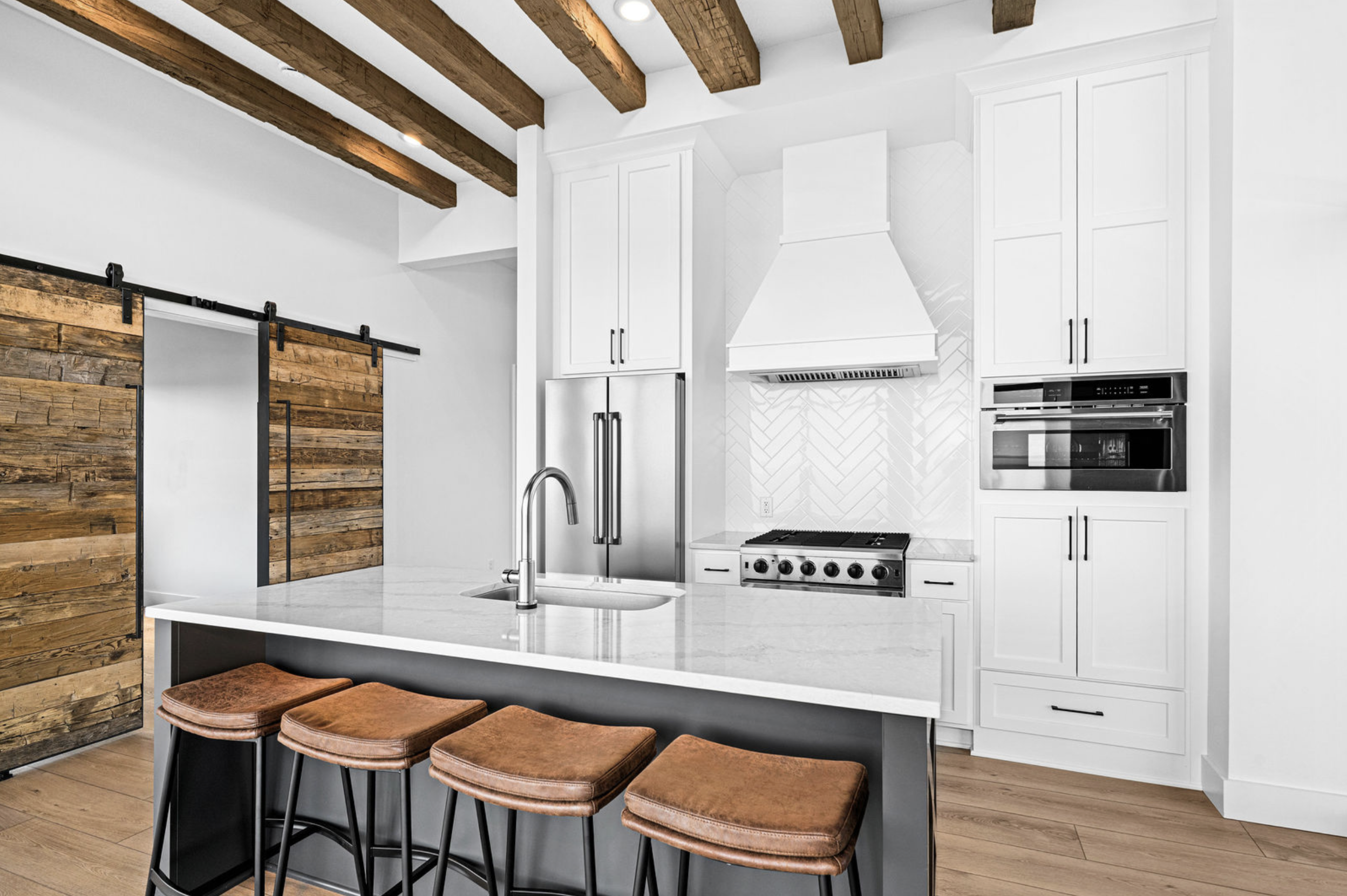 Luxury Villa kitchen at The Harbors